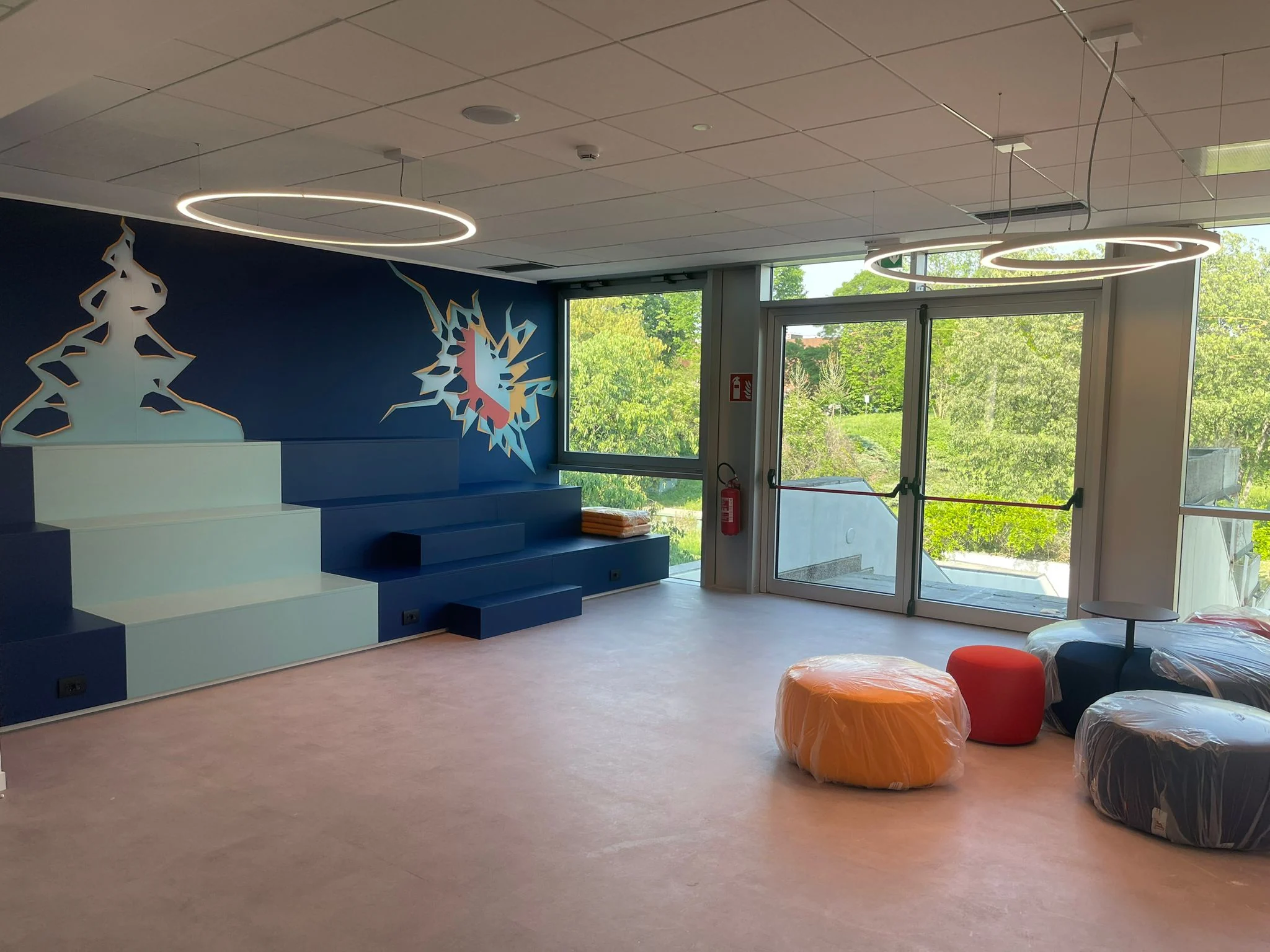 Uffici Randstad: gradonata e spazio di incontro